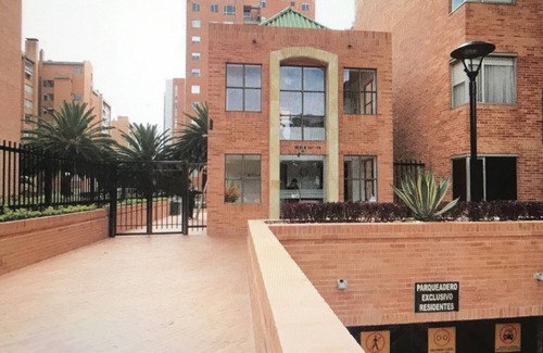 Suba Apartamento | Hermoso y lujoso apartamento de 3 habitaciones con estacionamiento incluido