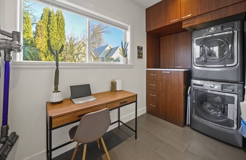 Grandview-Woodland Casa | Beautiful and Modern House near Commercial Drive