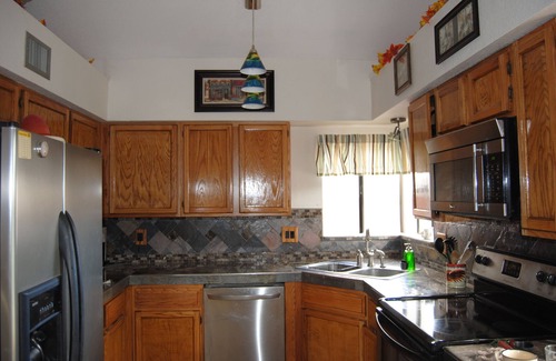 Presidio Shadows Casa | Hermosa y Amplia Casa de 3 dormitorios