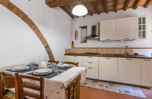 San Macario In Monte Villa | Acogedor apartamento en villa para 4 personas con piscina, WIFI, TV, patio y mascotas permitida