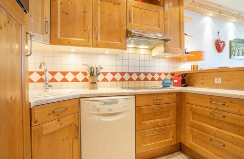 Tignes Apartamento | Bonito apartamento para 8 personas con WIFI, TV y balcón