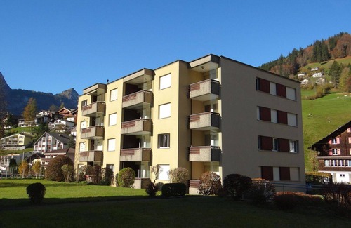 Engelberg Apartamento | Precioso apartamento para 5 personas con WIFI, TV y balcón