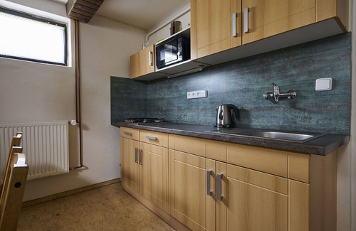 Harrachov Apartamento | Hermoso apartamento para 8 personas con piscina, WIFI y TV