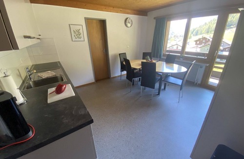 Saas-Balen Apartamento | Precioso apartamento para 5 personas con WIFI, TV y balcón