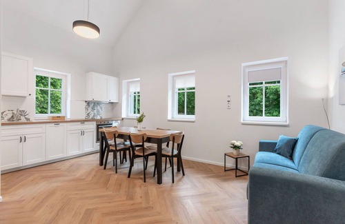 Hrensko Apartamento | Hermoso apartamento para 6 personas con WIFI, TV, patio y mascotas permitida