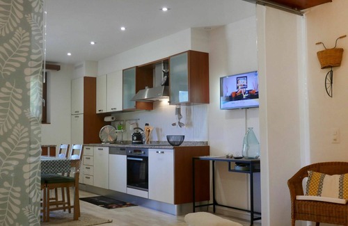 Malvaglia-dagro Apartamento | Precioso apartamento para 3 personas con WIFI, TV y patio