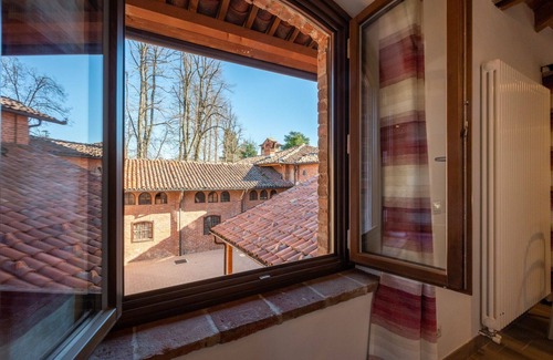 Mondovi Apartamento | Precioso apartamento para 3 personas con WIFI, TV, patio y mascotas permitida