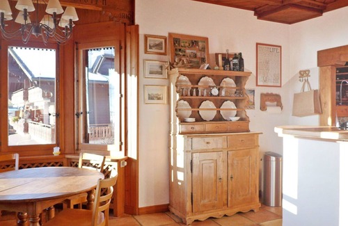 Ollon Apartamento | Beautiful apartment for 6 guests with WIFI, TV, balcony and parking