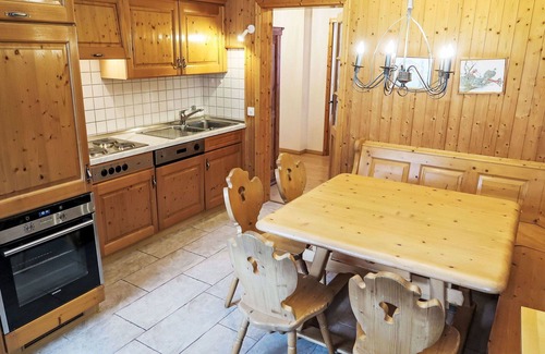 Acletta Apartamento | Bonito apartamento para 6 personas con piscina, WIFI, TV, balcón y vista panorámica