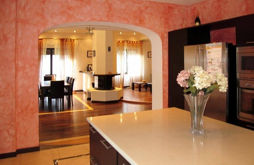 Casoli Apartamento | Hermoso apartamento para 6 personas con jacuzzi, piscina, WIFI, TV y patio