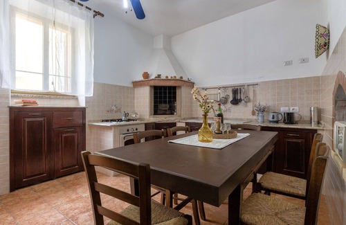 Nulvi Apartamento | Hermoso apartamento para 6 personas con TV