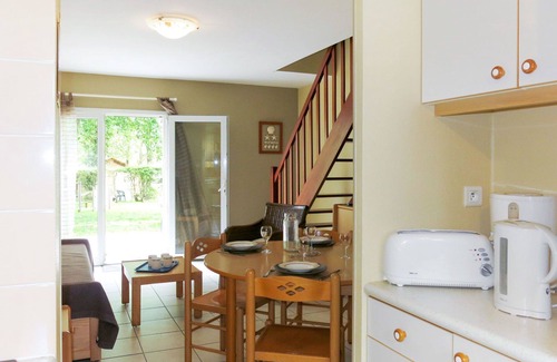 Penestin Casa | Bonito apartamento en villa para 6 personas con piscina, WIFI, TV, terraza y mascotas permitida