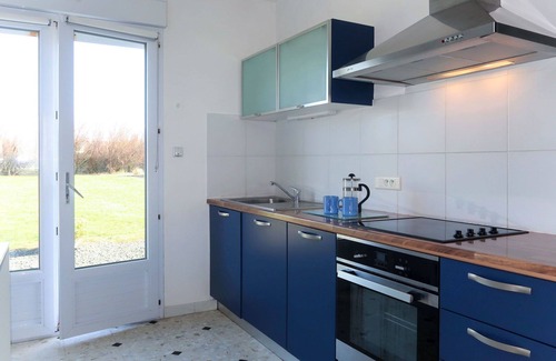 Plozevet Casa | Hermoso apartamento en villa para 6 personas con TV, terraza y mascotas permitida