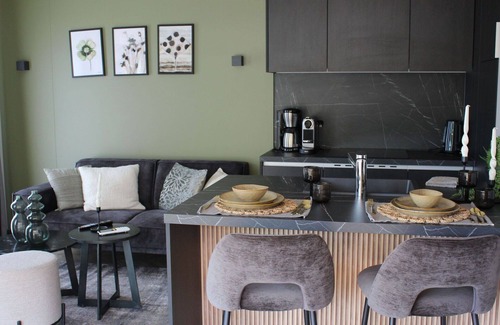 Ossiach Casa | Bonito apartamento en villa para 2 personas con WIFI, A/C, TV y terraza