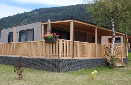 Ossiach Casa | Bonito apartamento en villa para 6 personas con WIFI, TV y terraza