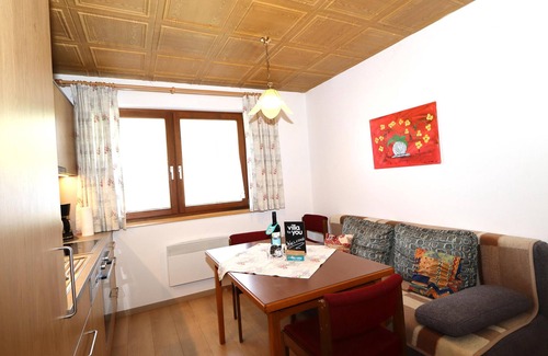 Vandans Apartamento | Beautiful apartment in a sunny location