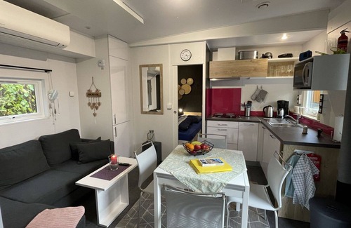 Wemding Casa | Acogedor apartamento en villa para 4 personas con WIFI, A/C, TV y terraza