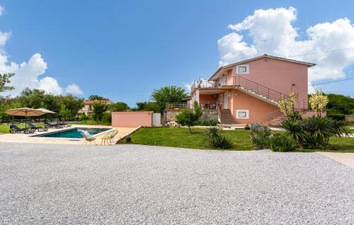 Cres Apartamento | Beautiful Apartment In Malinska