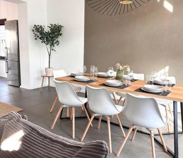 Rhein-Erft-Kreis District Apartamento | Beautiful Apartment Köln 15 Min to Phantasialand