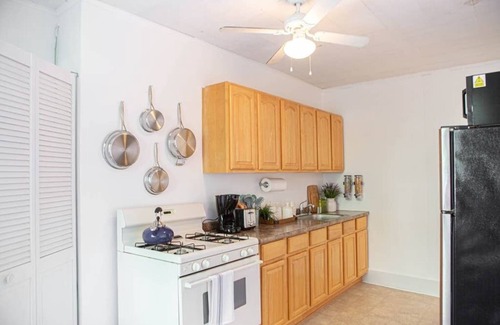 Hoboken Apartamento | Beautiful Apt ONE STOP from Manhattan + Desayuno incluido