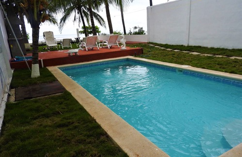Barra de Santiago Casa | Beautiful beach house in Barra de Santiago, in front of the beach.