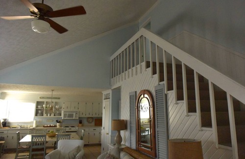 Sunset Beach Casa | Hermosa casa de playa en la calle 40 con vista al mar