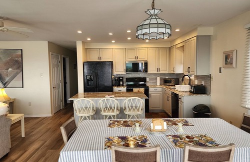 South End Casa | BEAUTIFUL BEACHFRONT AMAZING OCEAN VIEW! Book now for 2026