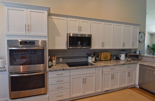 Penn Valley Casa | Beautiful brand new house with half acre back yard