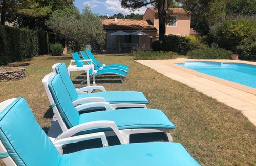 Mazan Villa | Hermosa villa luminosa en Mazan para 10 personas