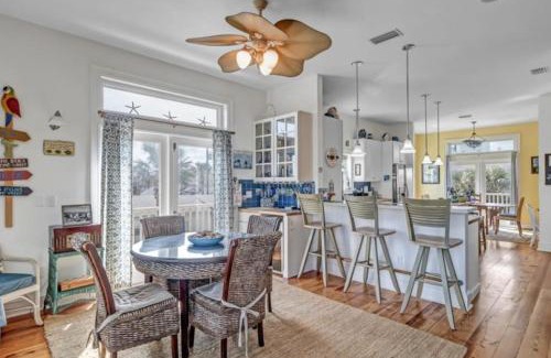 Vilano Beach Casa | Beautiful By The Sea for 8
