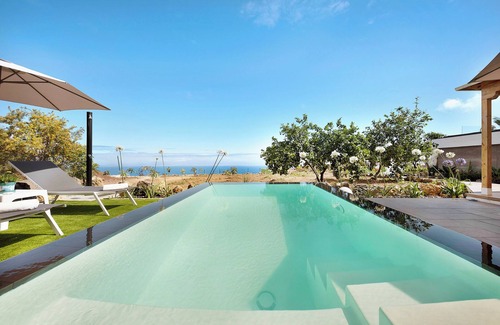 Santa Bárbara Casa | Preciosa "Casa Adayeim 1" con piscina, Wi-Fi, terrazas, vistas al mar y a la montaña