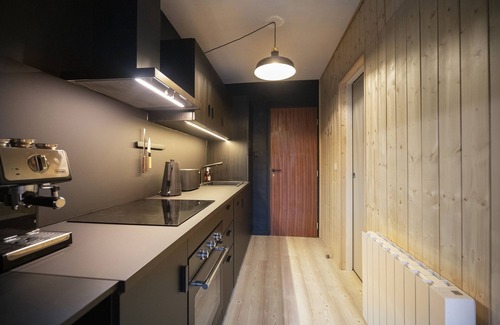 Greolieres les Neiges Condominio | Beautiful chalet apartment with wood stove and balneo