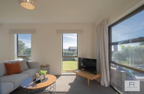 Rothesay Bay Casa | Beautiful Coastal Home Rothesay Bay