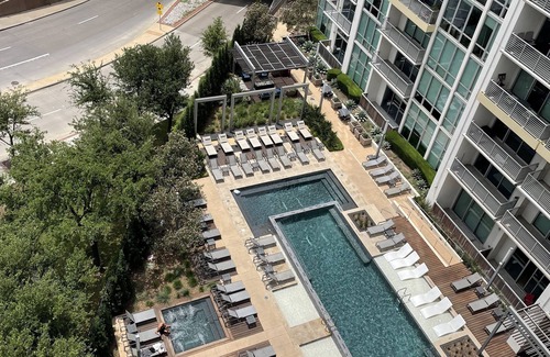 Uptown Condominio | Beautiful Condo In The Middle Of Uptown Dallas With City View