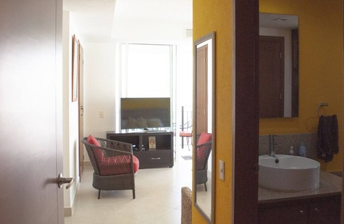 Colonia Olímpica Apartamento | BEAUTIFUL CONDO VIEW TO THE SEA AND TO THE MOUNTAINS PUERTO VALLARTA BVG