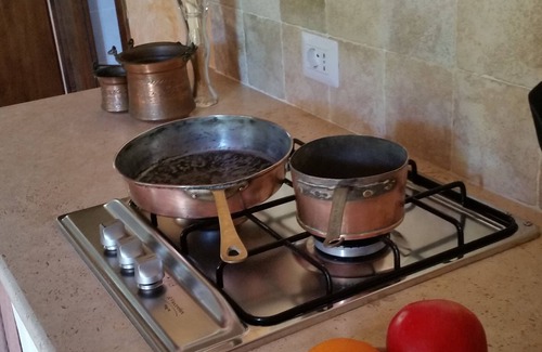 Penna San Giovanni Otro | Beautiful Cottage in Farm House with pool and restaurant