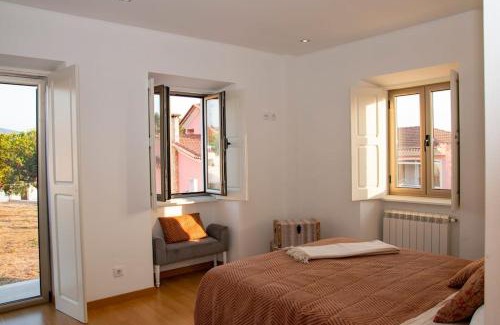 Juncal Casa | Beautiful cozy cottage near Nazaré, Leiria&Batalha