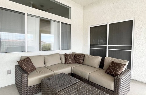 Sunridge Estates Casa | Beautiful, cozy home minutes from Laughlin and the river!!