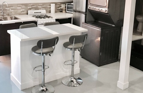 Gardena Apartamento | Beautiful & Cozy LOfT/SpaceX, Beaches.