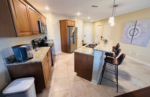 Saint Joseph Apartamento | Beautiful downtown condo with marina views, minutes from the beach
