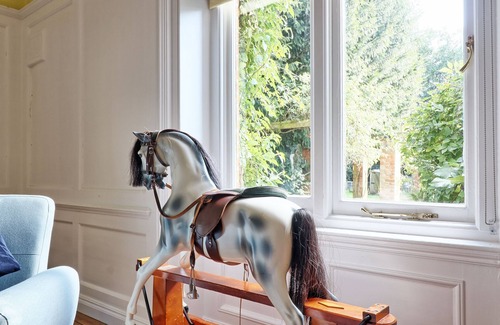Purleigh Casa | Beautiful, Family Friendly Victorian Rectory 1 Hour from Central London