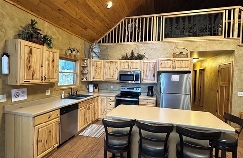 Pickerel Cabina | Alquiler de vacaciones hermoso y familiar en el lago Pickerel