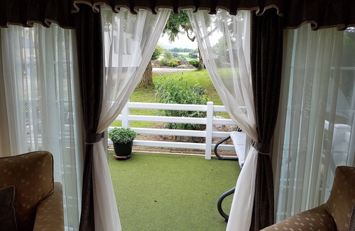 Llanddeiniolen Casa | Hermosa casa móvil para familias ubicada en el corazón de Snowdonia