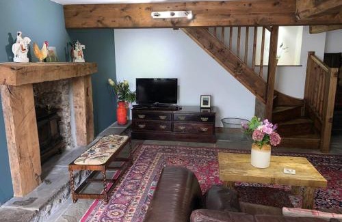 Cowbridge Casa | Beautiful Farm House in Idyllic location