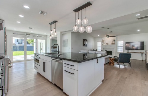 Tierra Feliz Casa | Beautiful Furnished Arcadia Home with Camelback View Off Exeter