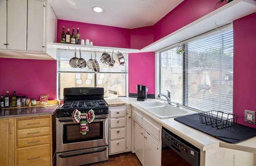 University Heights Casa | Hermosa joya cerca de la UNM !! ¡¡Nob Hill!! ¡¡Céntrico!!