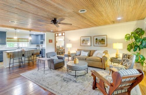 Lenox Casa | Beautiful Georgia Farmhouse Rental w/ Patio