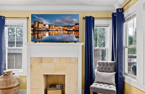 College Park Casa | Beautiful getaway home minutes from downtown and parks