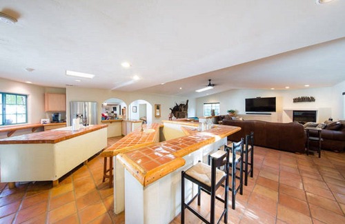 La Quinta Cove Casa | Hermosa Hacienda con piscina y vistas a la montaña