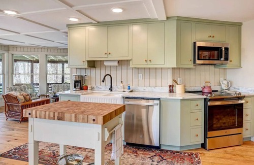 Highlands Cabina | Beautiful Highlands Cabin: Large Game Room, Hot Tub